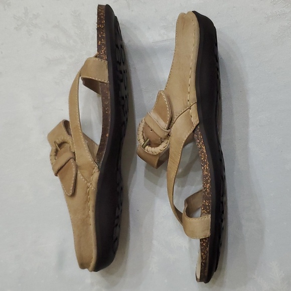 Rockport Beige Leather Upper Side Buckle Sandals Women's Size 10 Wide - Picture 10 of 12